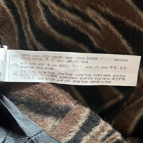 Zara Zebra Print Lined Coat with Front Pockets size XS - Picture 7 of 15